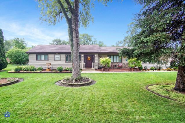 7951 W 99th Pl., Palos Hills, IL 60465