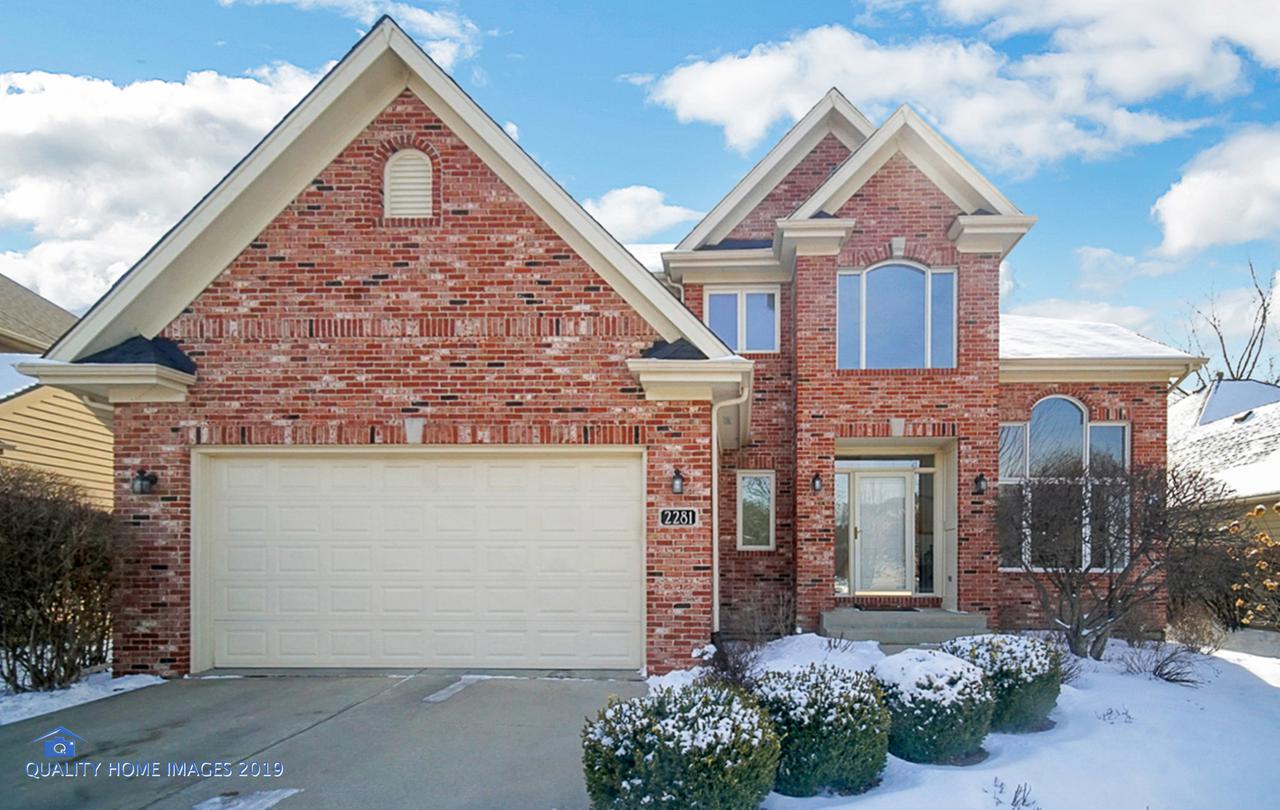 2281 Sutton Ln., Aurora, IL 60502