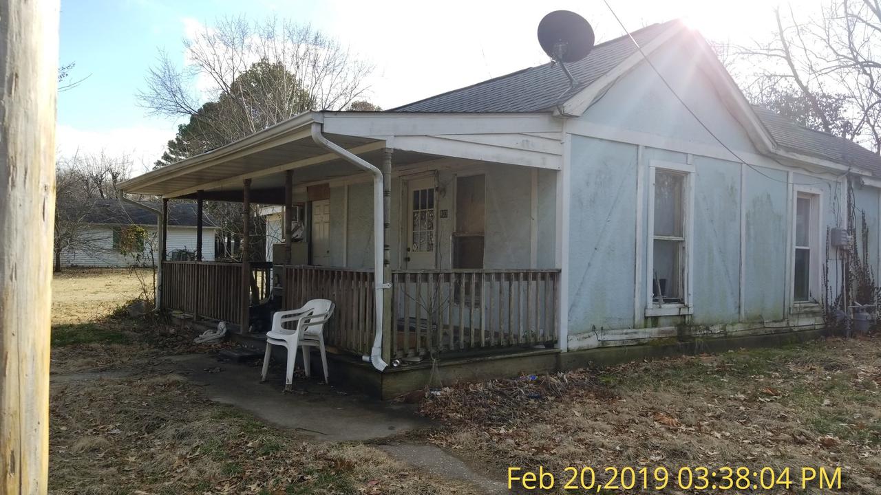 403 Cherry St., Tilden, IL 62292