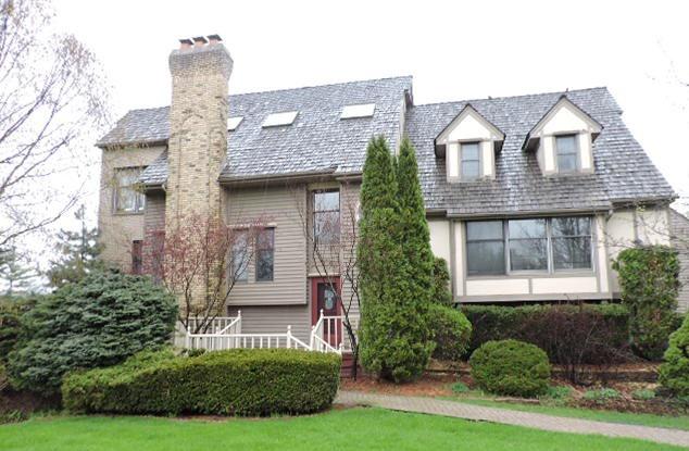 6 Brookhaven Cir., South Barrington, IL 60010