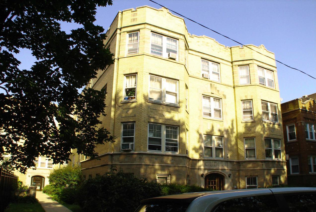 6320 N Artesian Ave. #104, Chicago, IL 60659