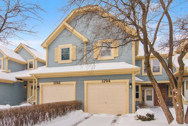 1294 Tennyson Ln. #204, Naperville, IL 60540
