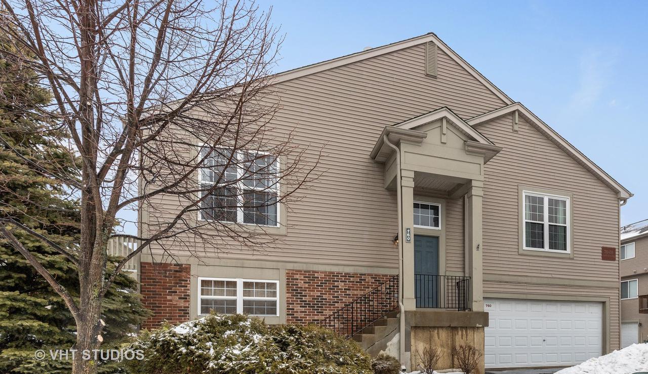 760 Cherry Creek Dr., Grayslake, IL 60030