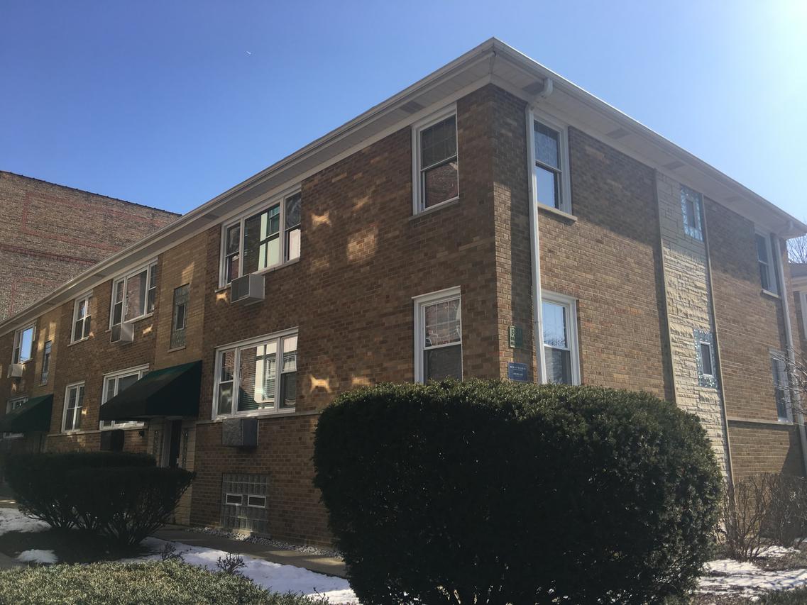 31 S Madison Ave. #3A, La Grange, IL 60525