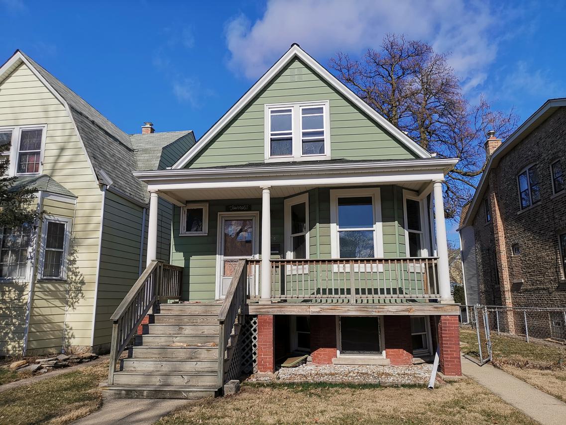 4716 W Berenice Ave., Chicago, IL 60641