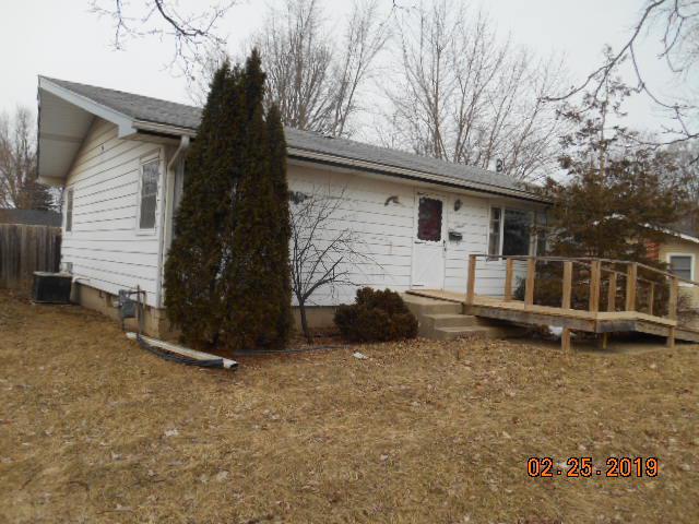 307 Farview Dr., North Aurora, IL 60542