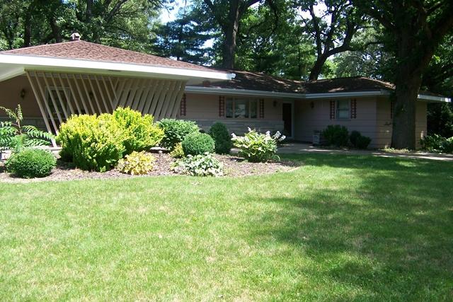 113 E Lacon, Forrest, IL 61741