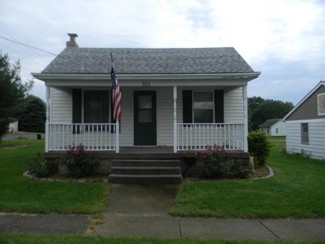 524 N State, Roanoke, IL 61561