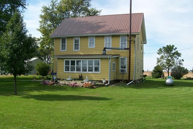 2199 N 2700 Rd., Strawn, IL 61775