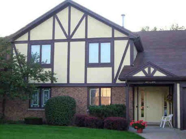 803 Carol Ct., Pontiac, IL 61764