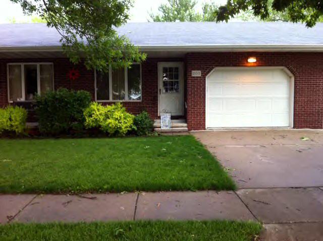 205 S. St., Odell, IL 60460