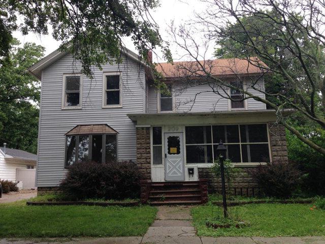209 E South St., Pontiac, IL 61764