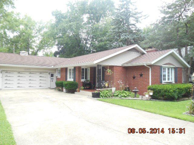 306 W Bennett, Pontiac, IL 61764