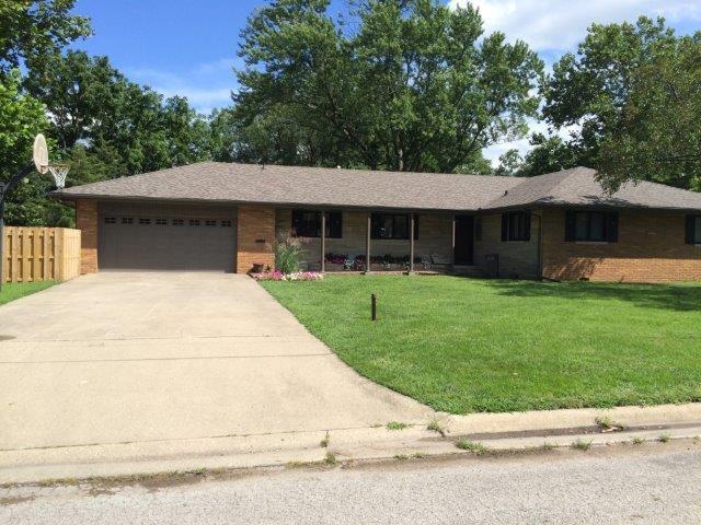 838 S Walnut, Pontiac, IL 61764