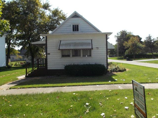 324 W Hack, Cullom, IL 60929