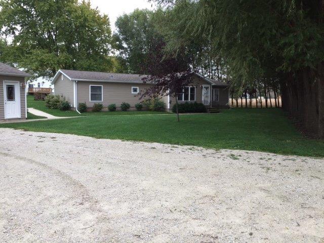 1 Wellington Dr., Saunemin, IL 61769
