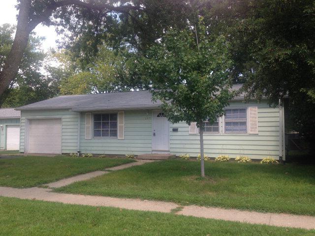207 W Torrance Ave., Pontiac, IL 61764