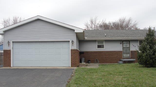 123 E Diller, Pontiac, IL 61764