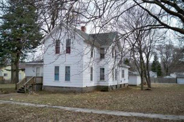 59 Center St., Saunemin, IL 61769