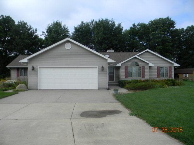 12026 E 2000 Rd., Pontiac, IL 61764