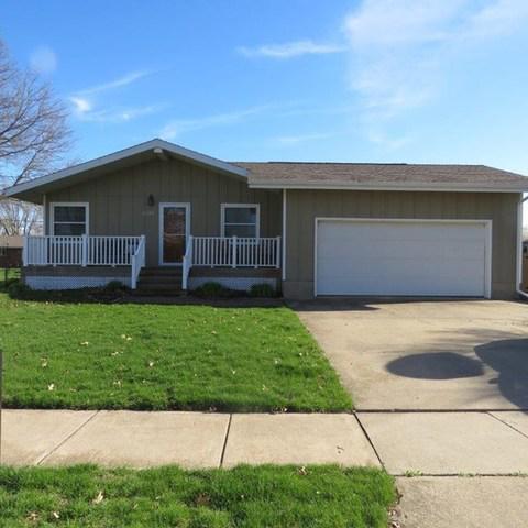 1308 Kirkwood Dr., Pontiac, IL 61764