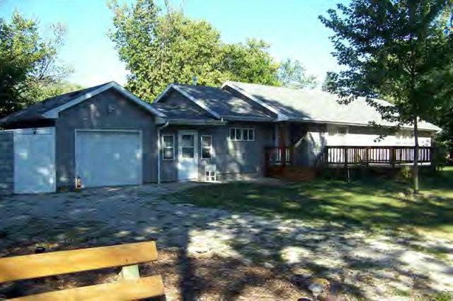 701 E Mckinley St., Pontiac, IL 61764