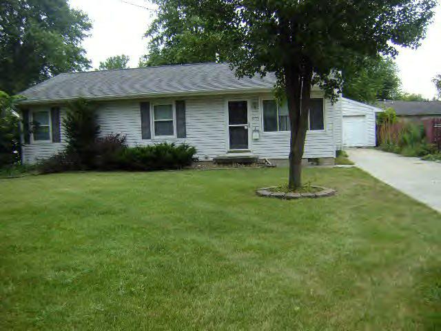 1635 S Plum, Pontiac, IL 61764
