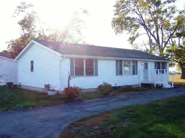 320 S State St., Cabery, IL 60919