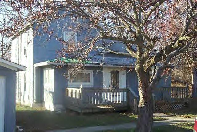 402 S 4th St., Cornell, IL 61319
