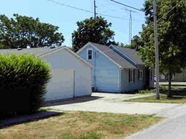 201 E Vermillion, Odell, IL 60460