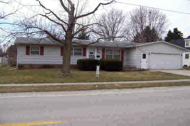 702 N First, Fairbury, IL 61739