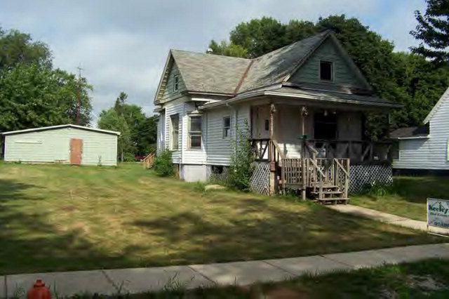 38 Maple, Saunemin, IL 61769