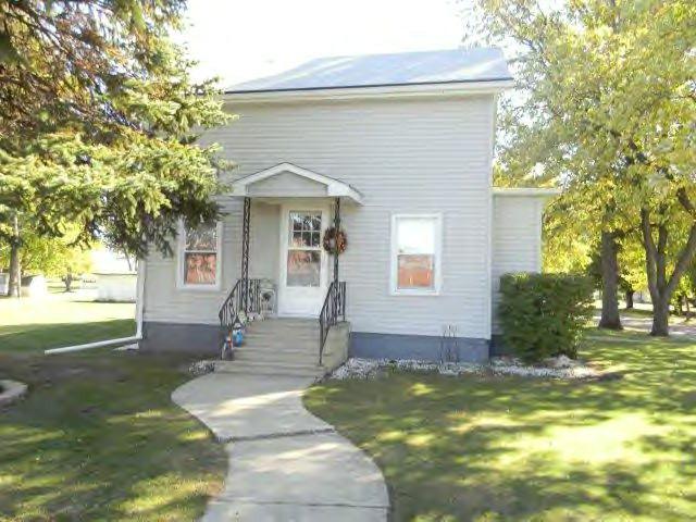 200 N East St., Odell, IL 60460