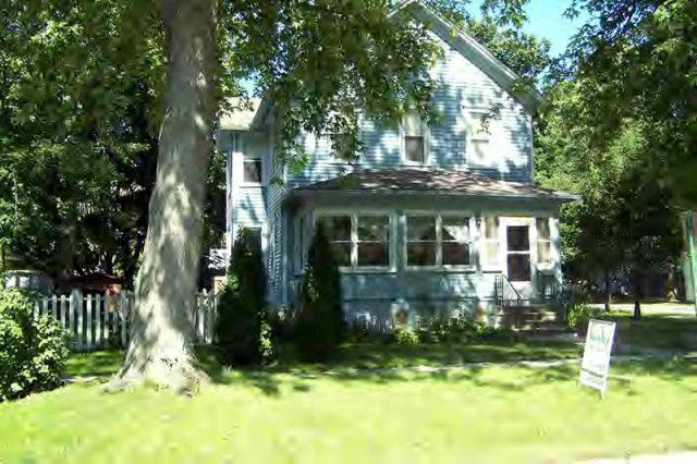 210 N First, Fairbury, IL 61739