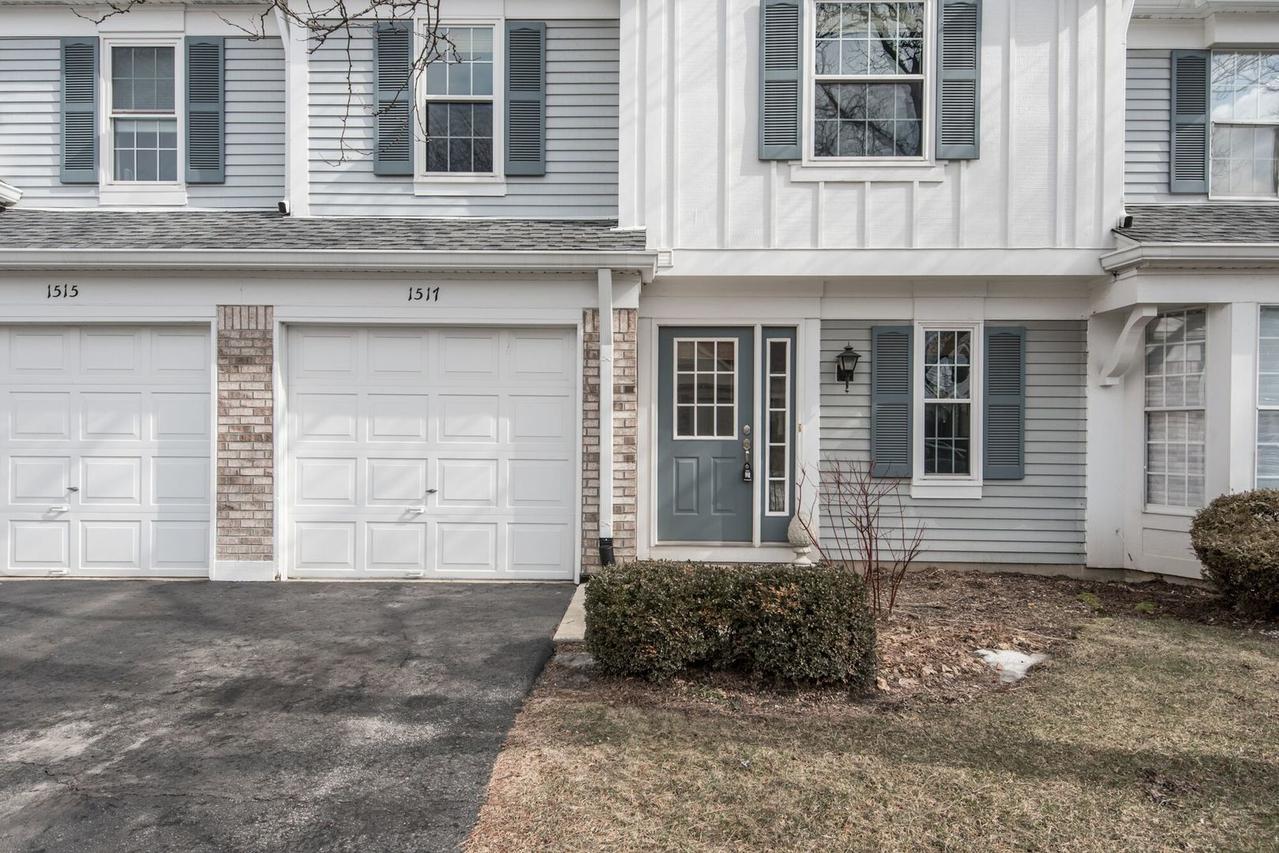 1517 Apple Grove Ln., Westmont, IL 60559
