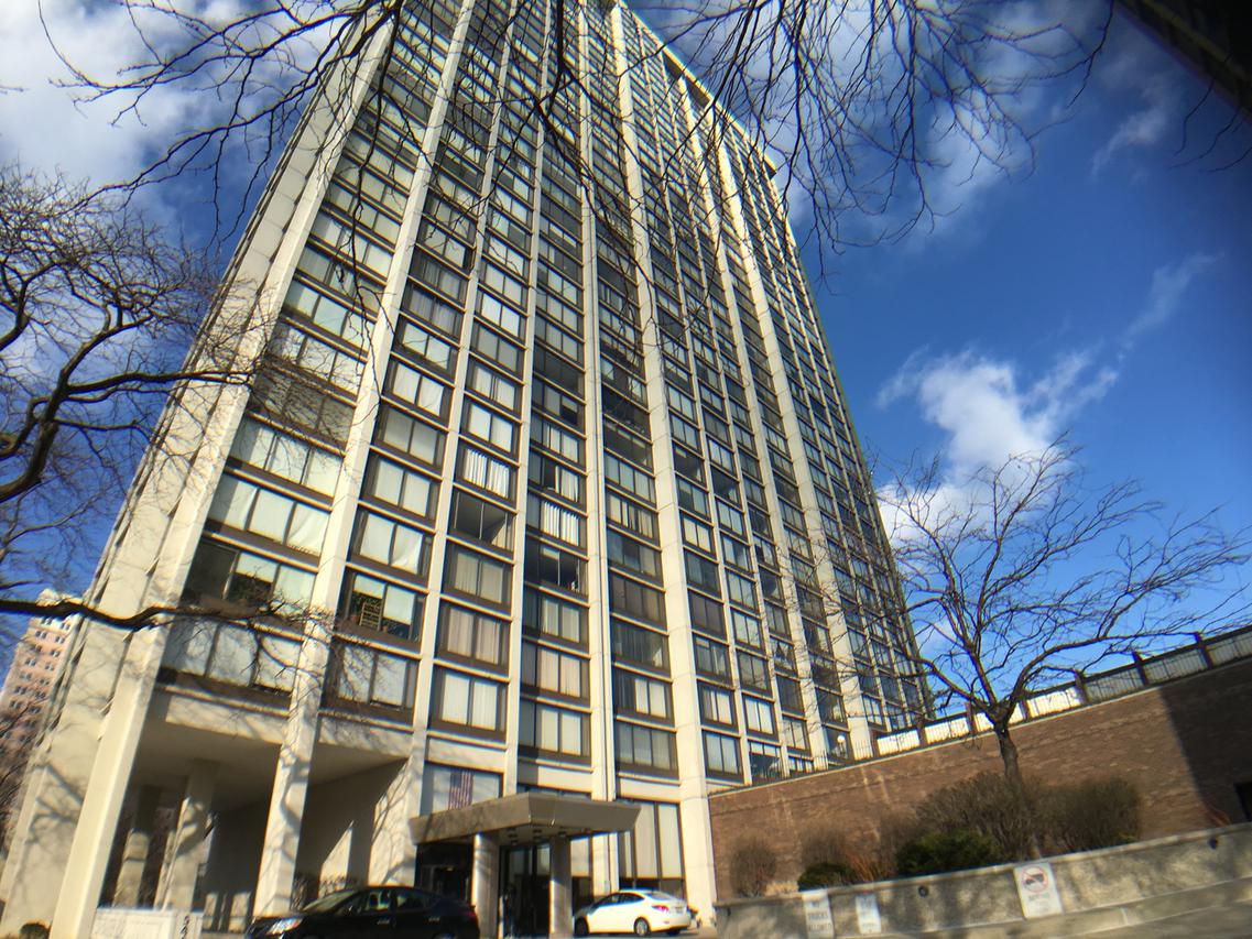 5455 N Sheridan Rd. #3905, Chicago, IL 60640