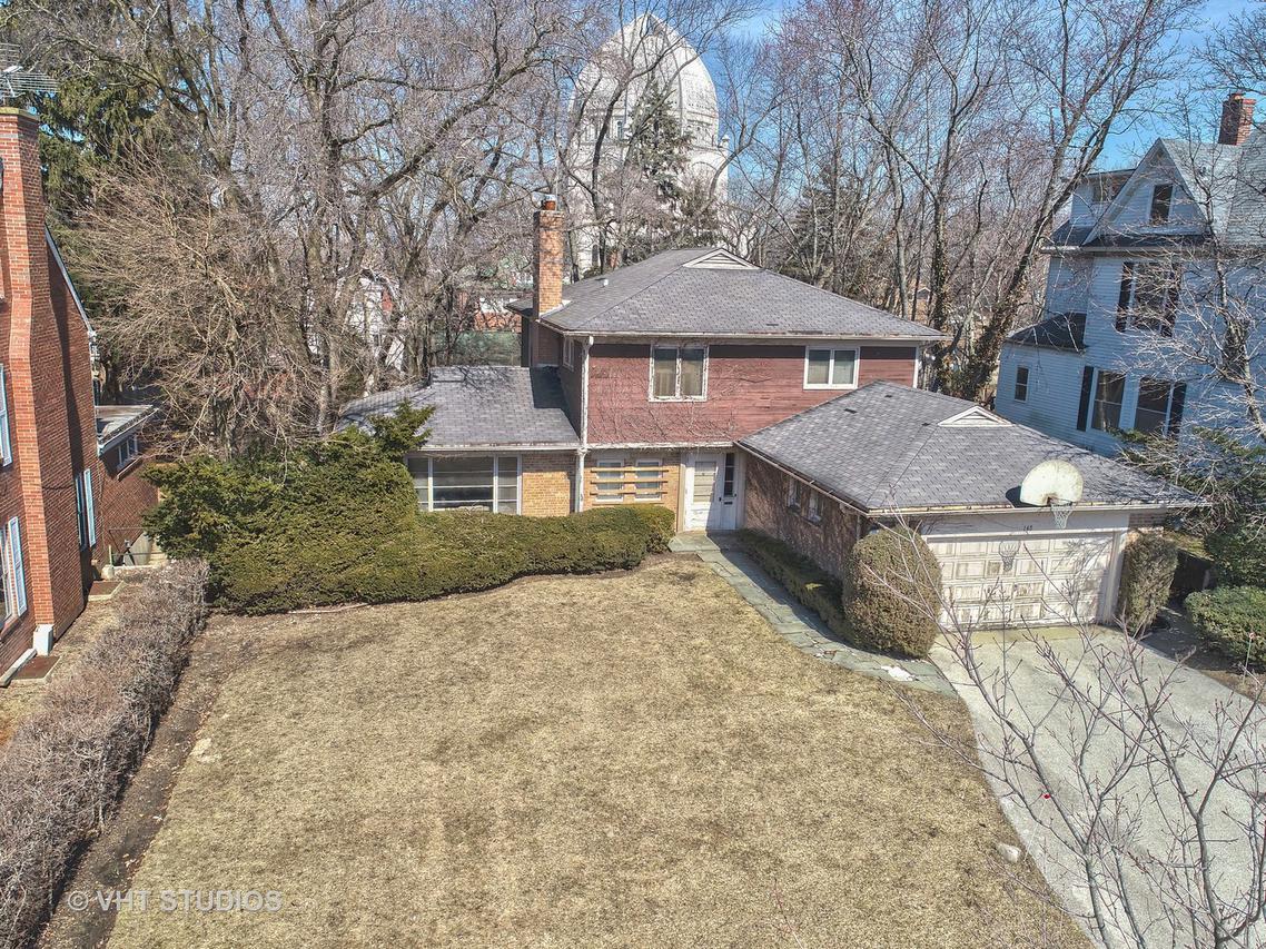 140 Laurel Ave., Wilmette, IL 60091