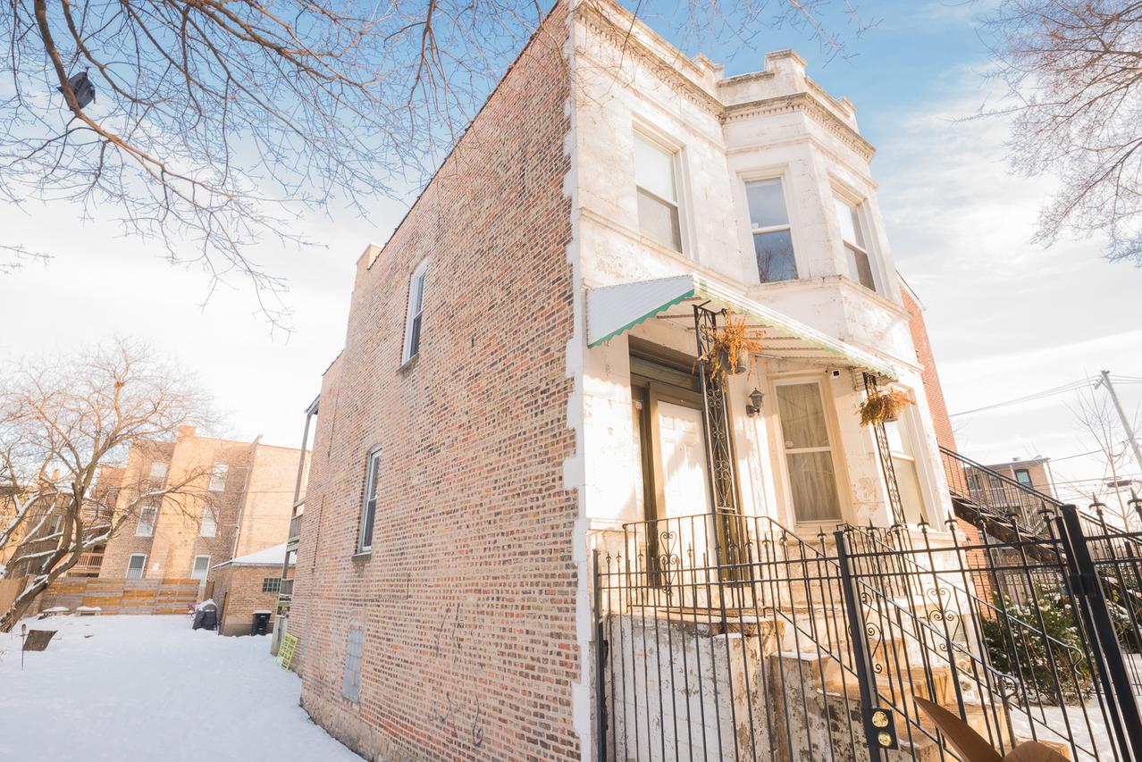 [Address Hidden by Seller], Chicago, IL 60623