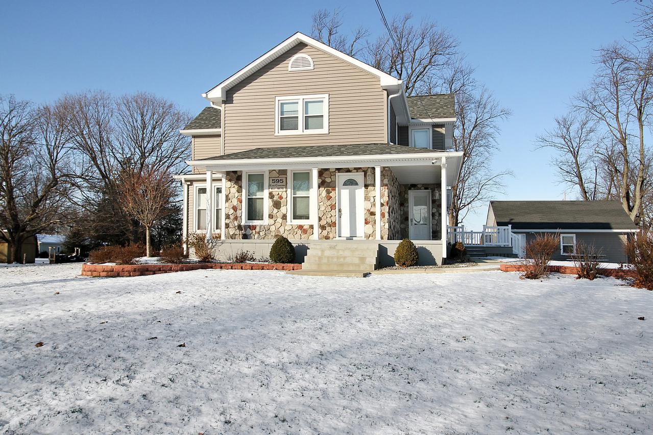 595 E Concord St., Sheldon, IL 60966