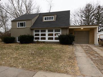 18522 Stedhall Rd., Homewood, IL 60430