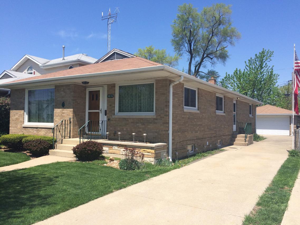 3650 W 115th St., Chicago, IL 60655