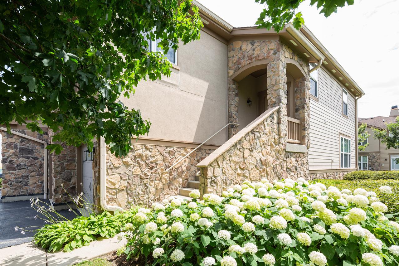 1822 Crenshaw Cir., Vernon Hills, IL 60061