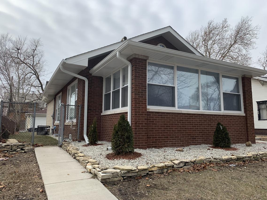 11152 S Wallace St., Chicago, IL 60628