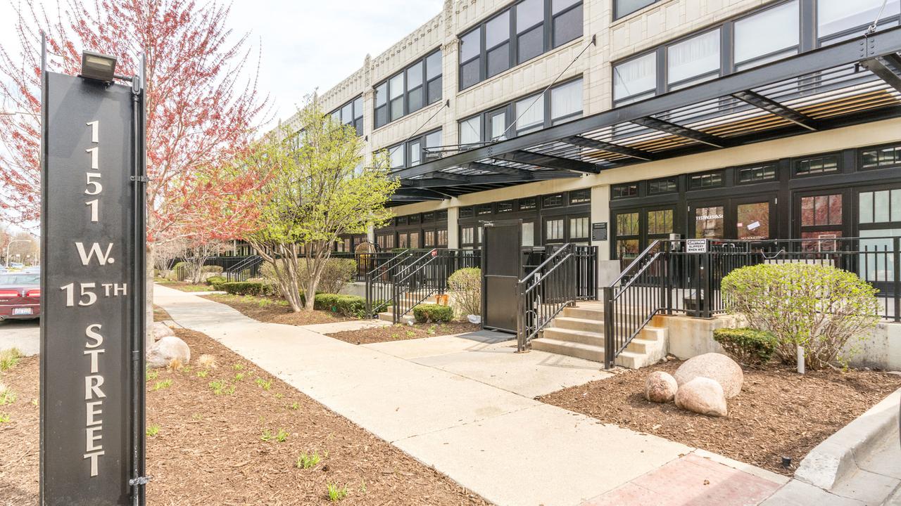 1151 W 15th St. #332, Chicago, IL 60608
