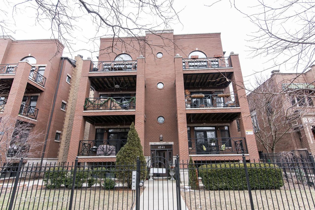 4541 N Malden St. #1S, Chicago, IL 60640