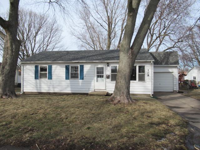 108 Walnut St., Gibson City, IL 60936