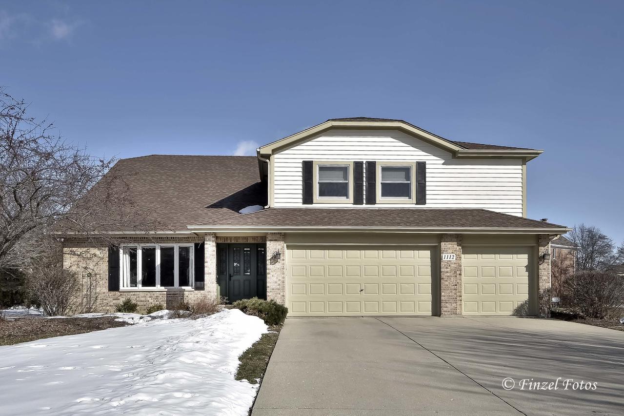 1112 Palmer Ct., Crystal Lake, IL 60014