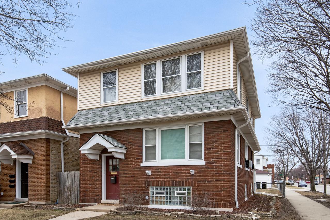 5300 W Carmen Ave., Chicago, IL 60630