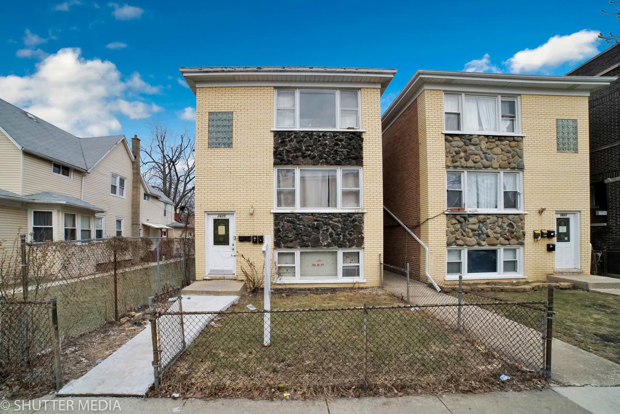 2625 S 59th Ct., Cicero, IL 60804