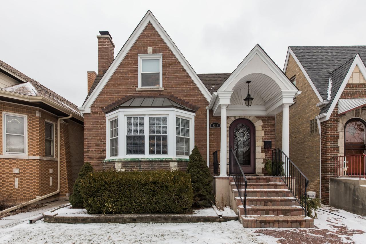 6019 N Marmora Ave., Chicago, IL 60646